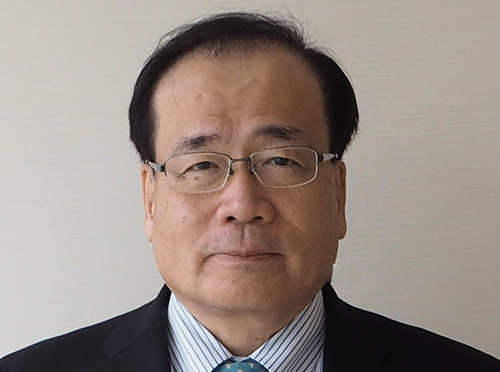 初代教授　猶本良夫（現病院長）
